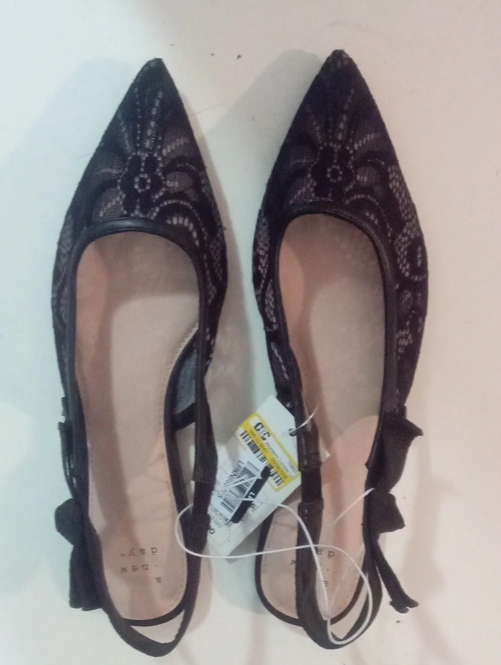 A New Day Black Lace Pointed Slingback Flats Sz 8 1/2 NWT $45 London